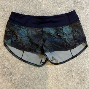Lululemon Speed Short *4-way Stretch 2.5"